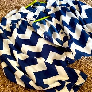 Chevron navy and white flowy top.